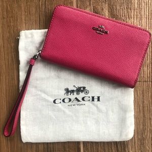 Authentic Coach phone wallet